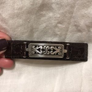 Brown faux 🐊 hair clip! NEVER WORN!